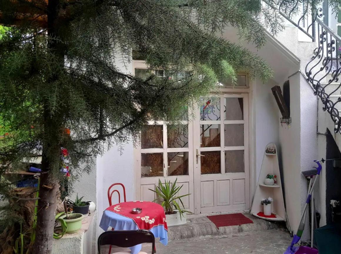مبيت وإفطار سكوبجي Adem'S Cozy Terrace Retreat المظهر الخارجي الصورة